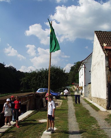 img00006.jpg