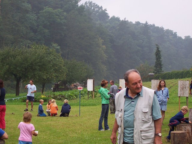 img00004.jpg