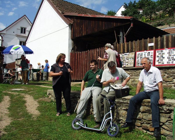 img00011.jpg