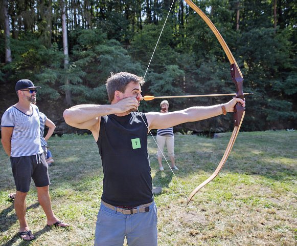 img00030.jpg