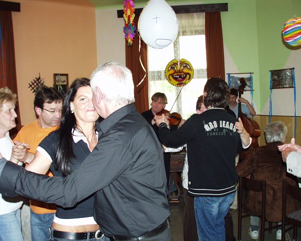 img00064.jpg
