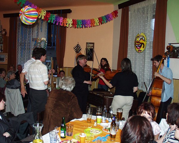 img00109.jpg