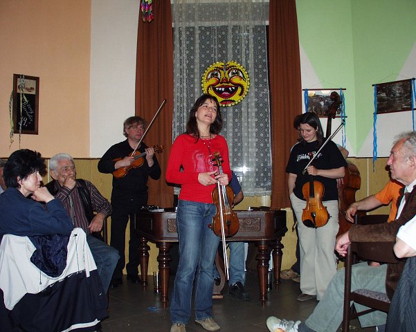 img00141.jpg